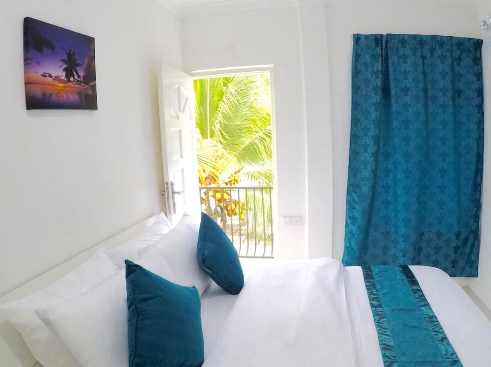 Palm Lodge