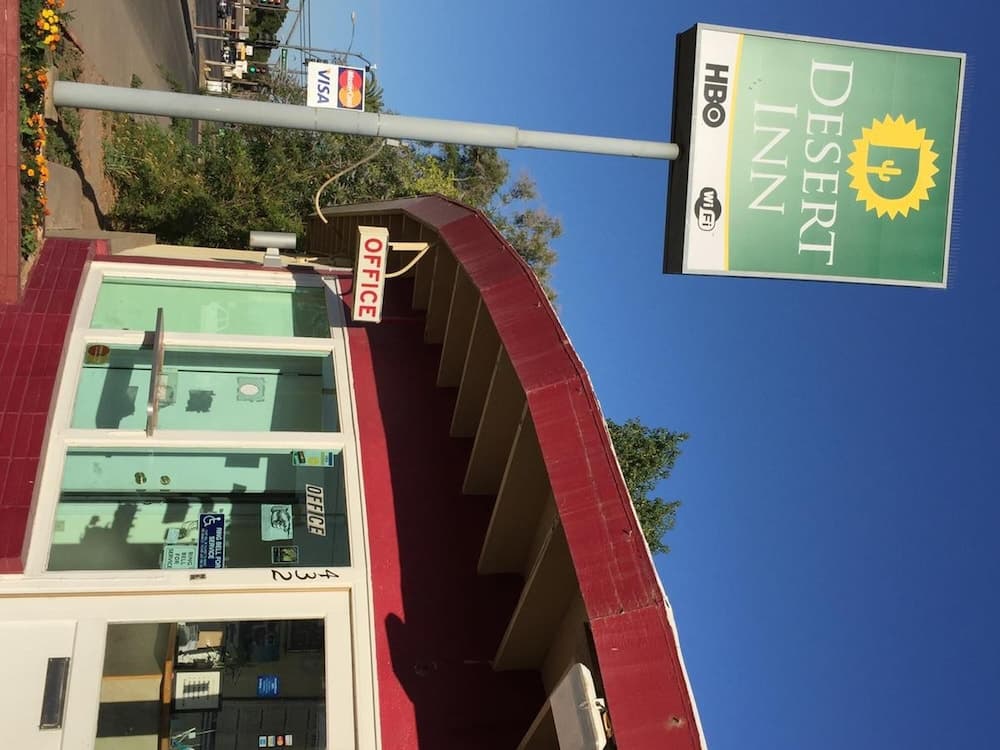 Desert Inn