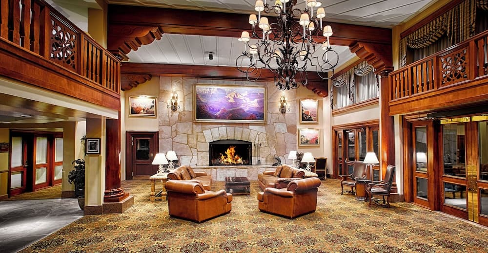 Grand Canyon Railway Hotel