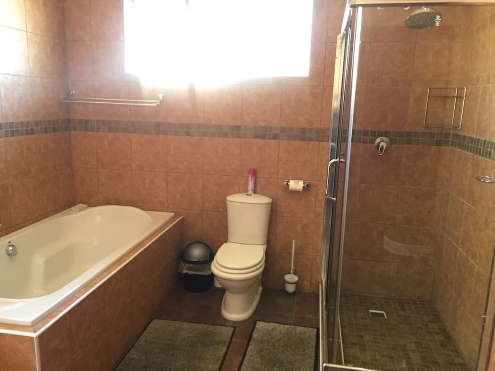 Eagle Crest Executive Lodge