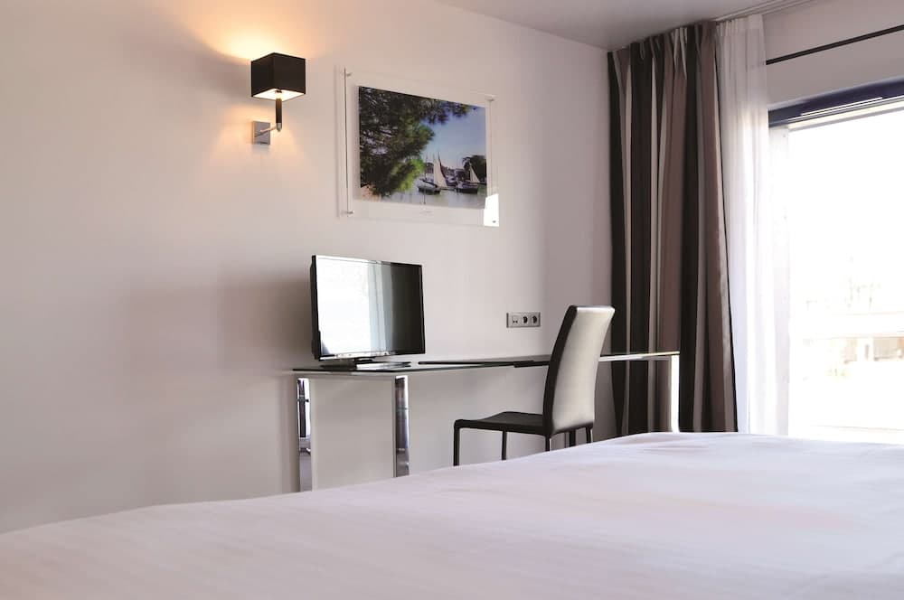 Golden Tulip Pornic Suites