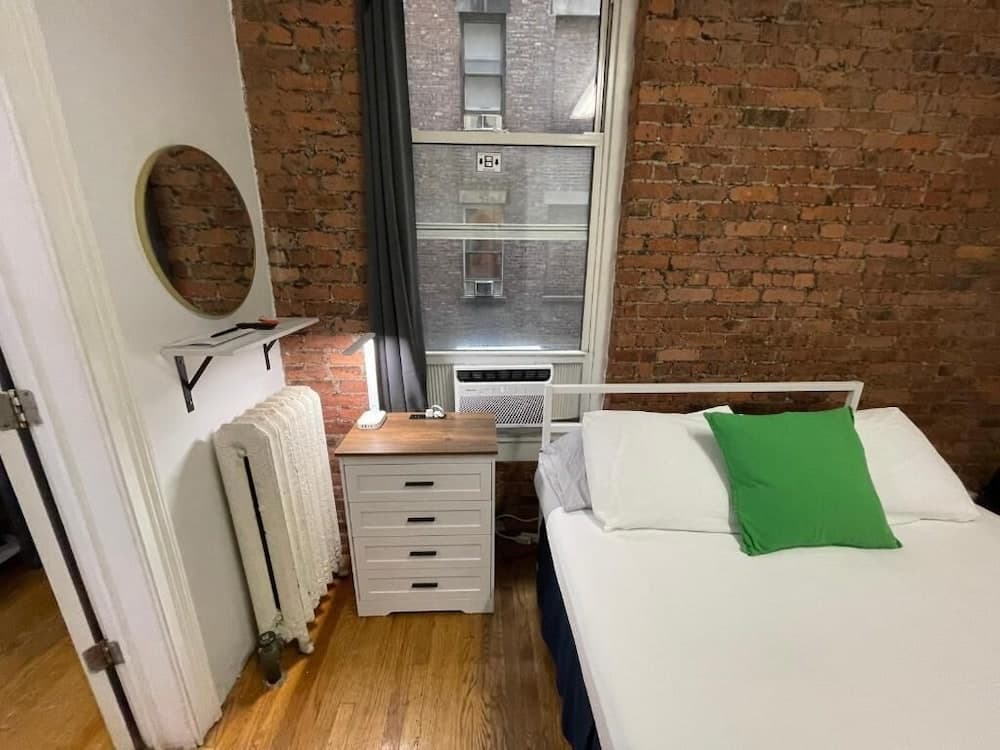 Nest Aparthotel Manhattan