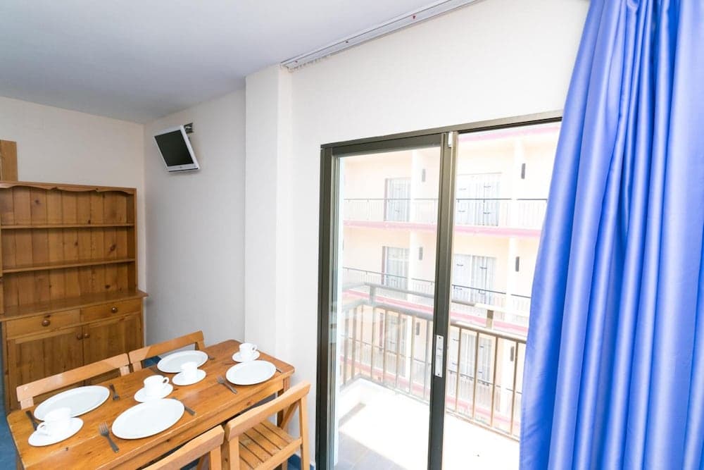 The Blue Apartments by Ibiza Feeling - Adult Only