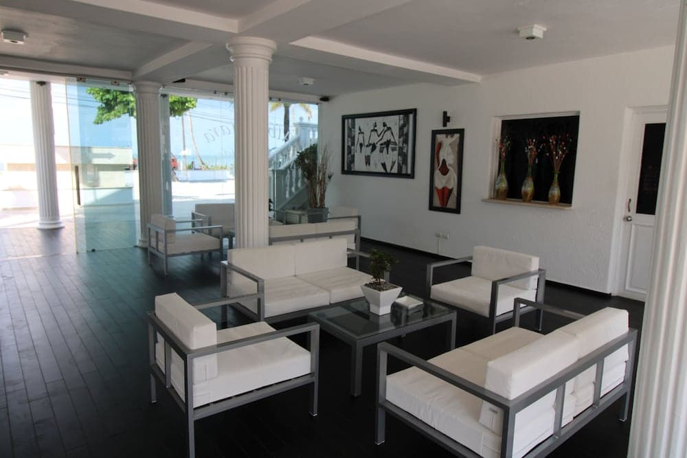 Albachiara Hotel