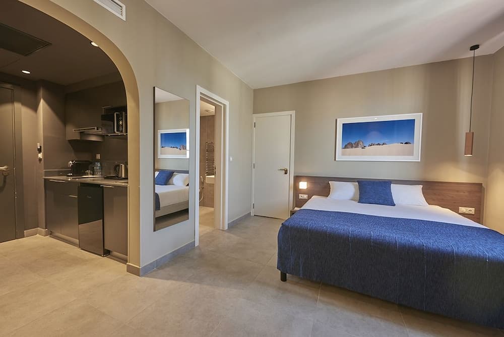 M Suite Hotel