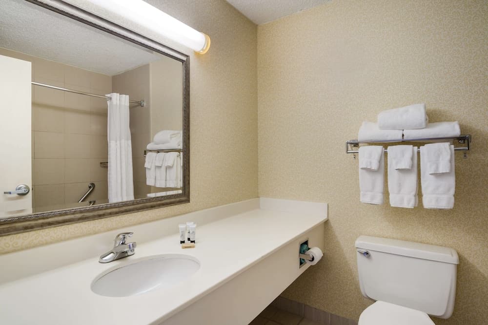 Red Lion Hotel & Conference Center Cheyenne