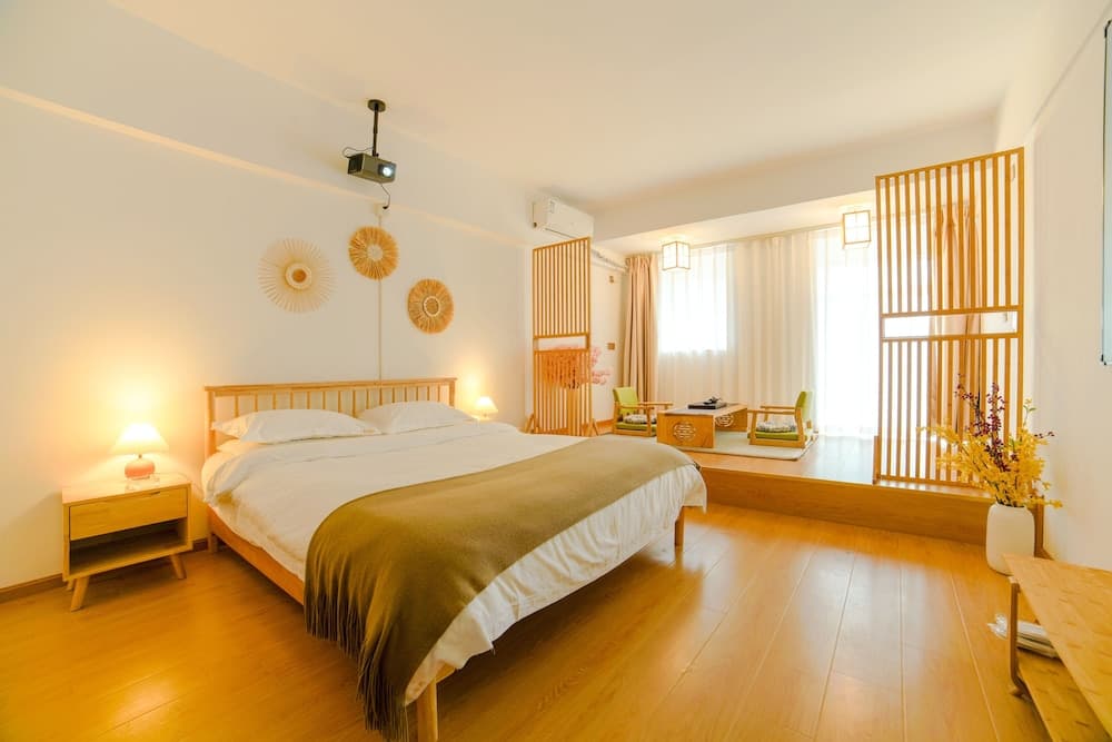 Xihe Light Luxury Self-service Apartment