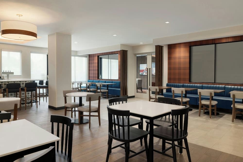 Towneplace Suites By Marriott Lancaster, PA
