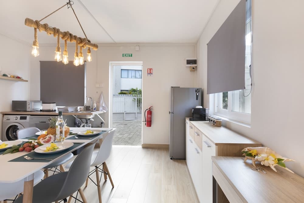 AMIS Apartments