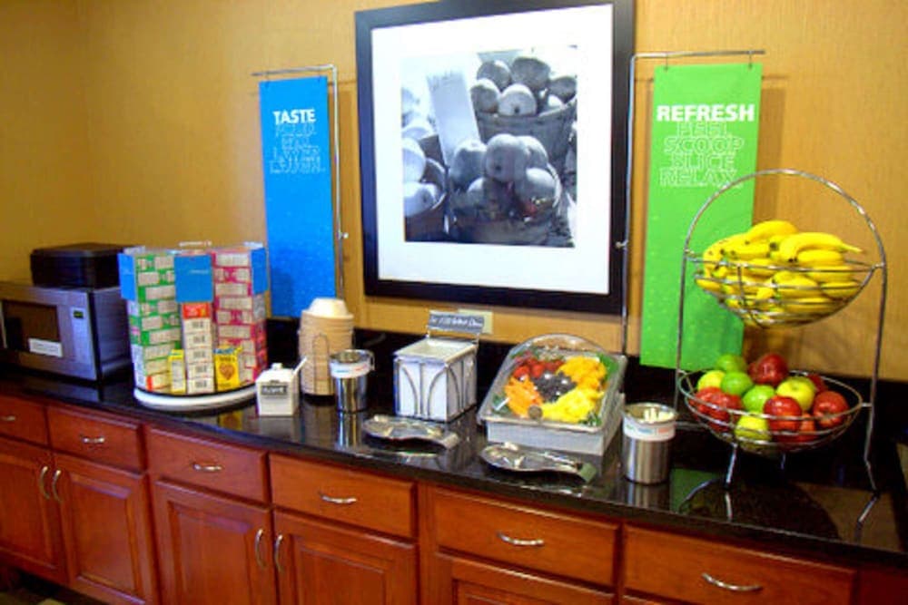 Hampton Inn & Suites Springfield-Southwest