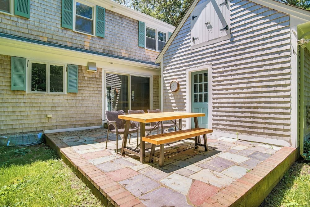 1 Mi to Beach: Cape Cod Family Home in Bourne!