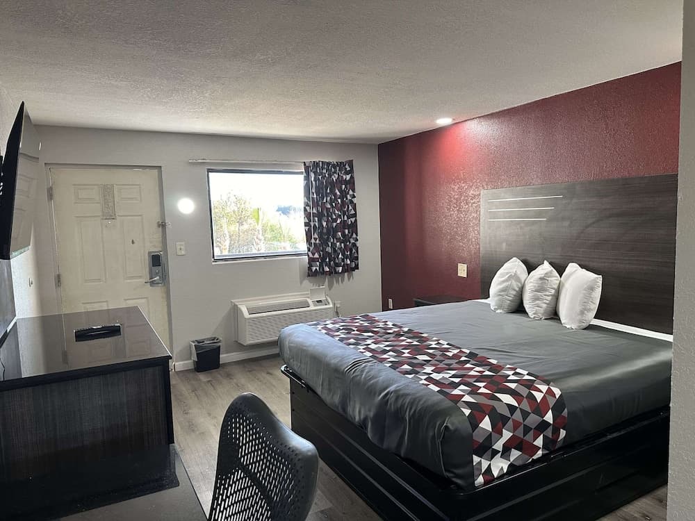 Rodeway Inn Jonesboro - Atlanta South