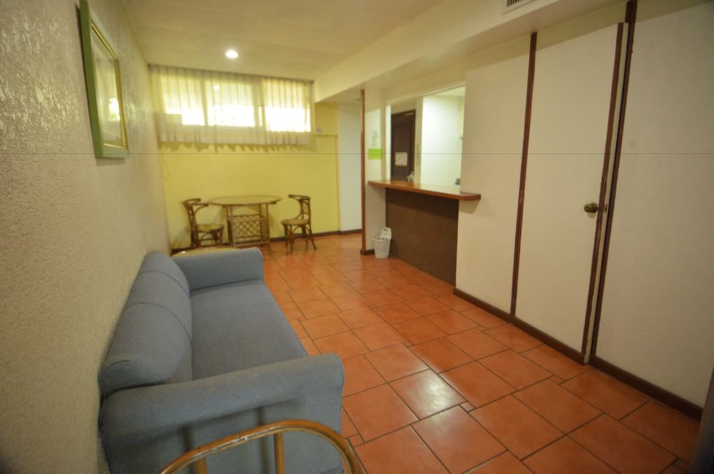 Novo Hotel & Suite