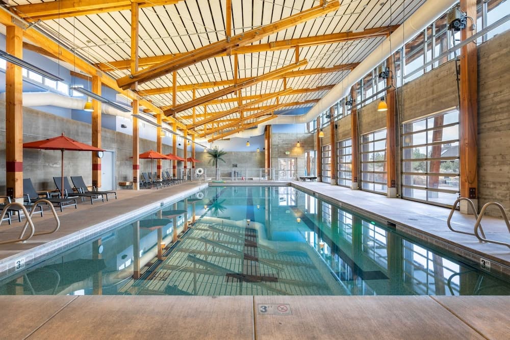 Clint by Avantstay Located Within The Brasada Ranch Community Golf Course, Pool & Hot Tub