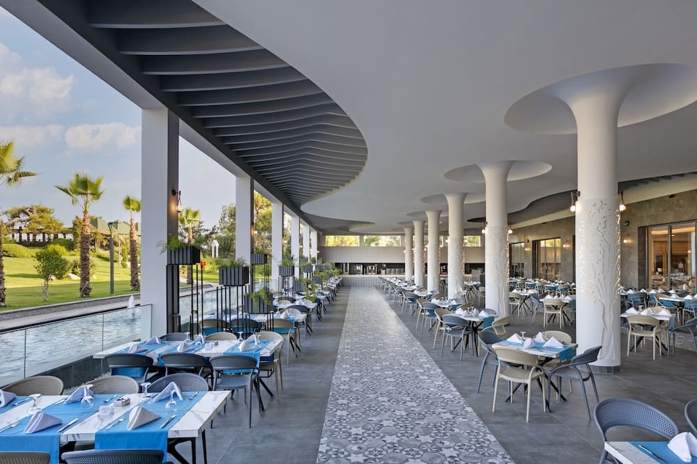 Mövenpick Resort Antalya Tekirova