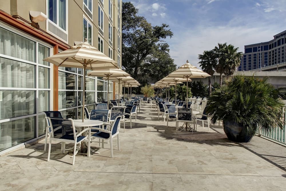 DoubleTree by Hilton Hotel Biloxi