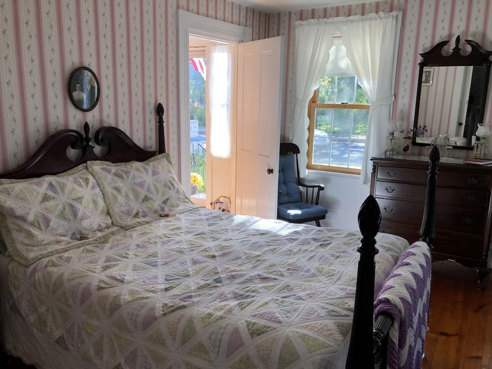 Mulberry Bed & Breakfast