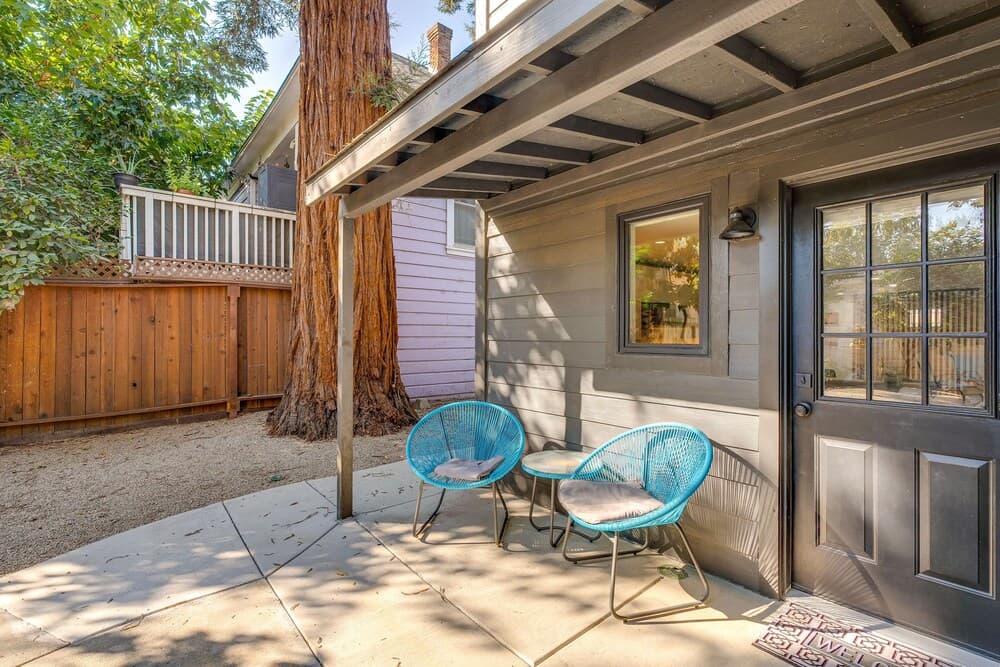Sleek Sacramento Apt < 2 Mi to Downtown!
