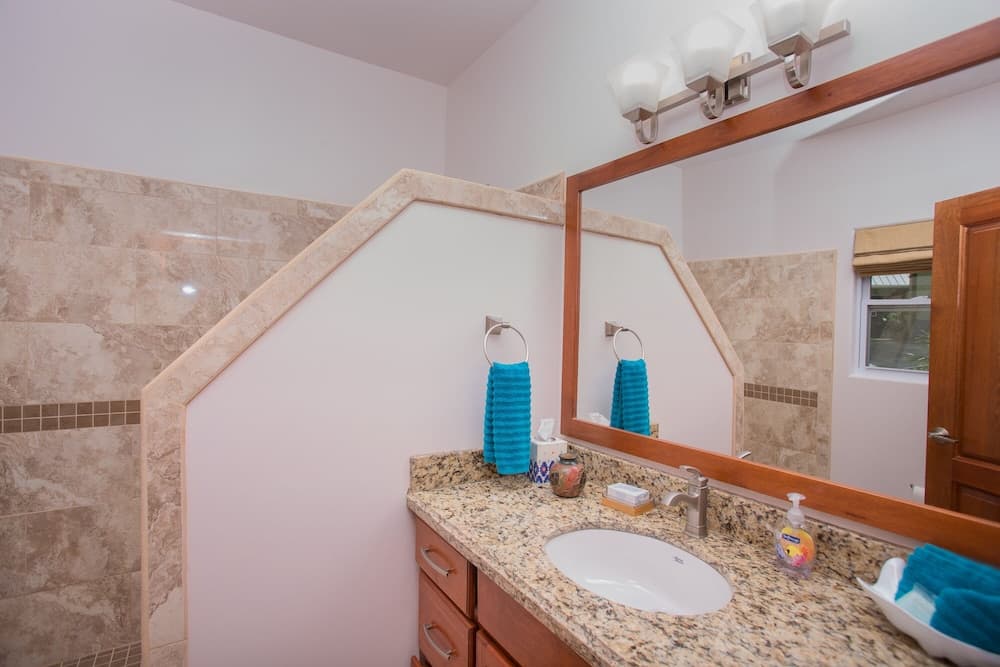 Tortuga Terrace-43 Lawson Rock 3 Bedroom Home by RedAwning