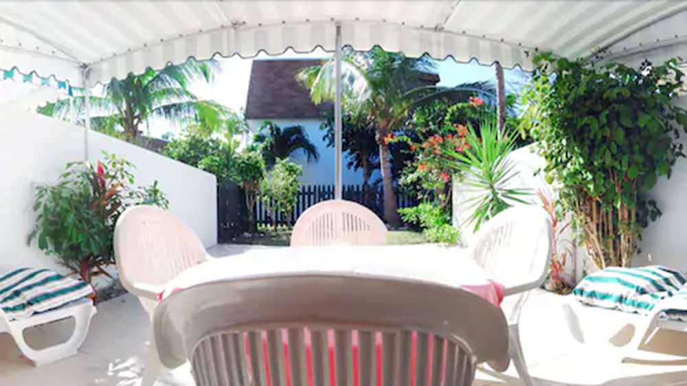 Bay View Suites Paradise Island