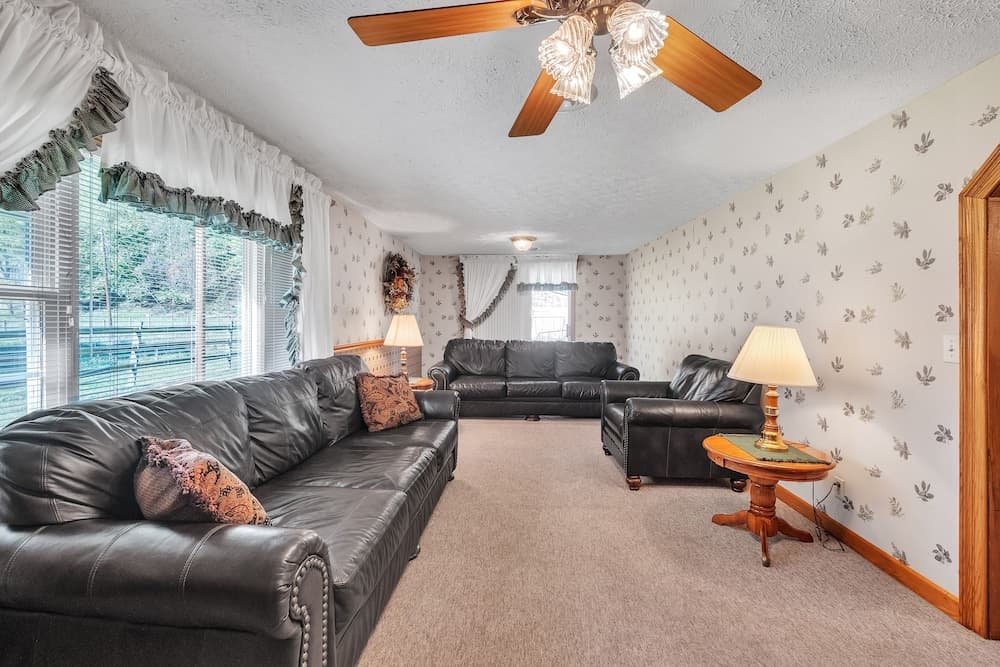 Panoramic Paradise - Best View Of Seneca Rocks 3 Bedroom Cottage