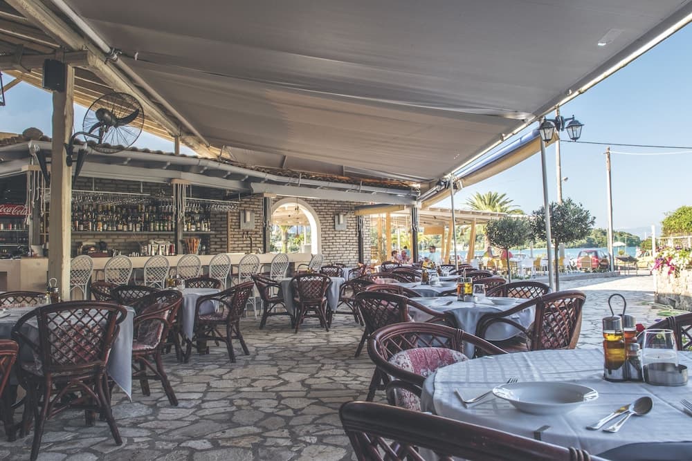 Iliada Beach Hotel