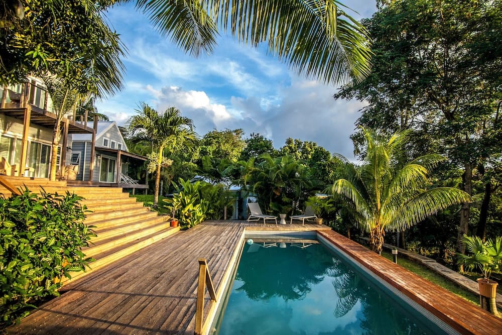 Red Coconut Self Catering