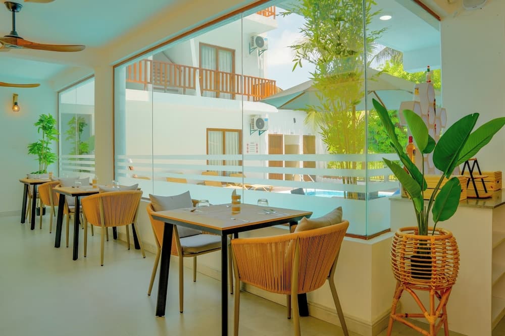 Cocomo Maldives