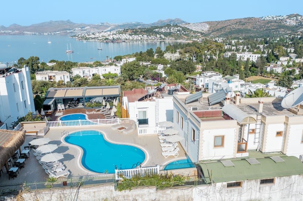 Queen Boutique Hotel