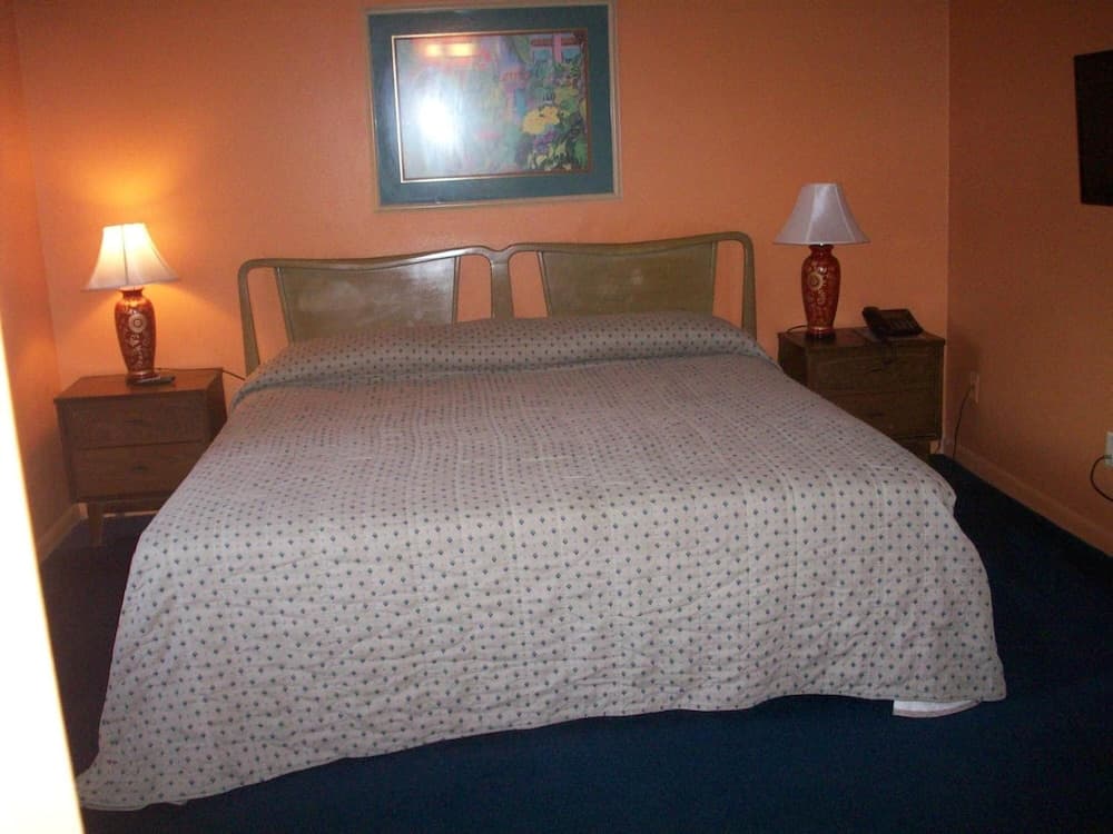 All Suite Motel