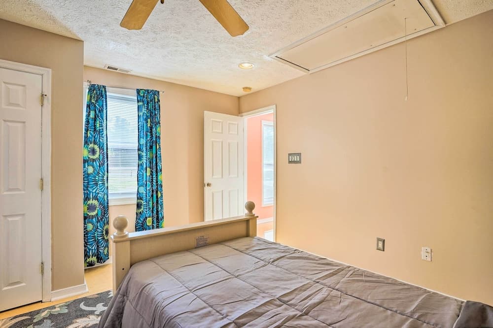 Prince George Getaway Near Historic Sites!
