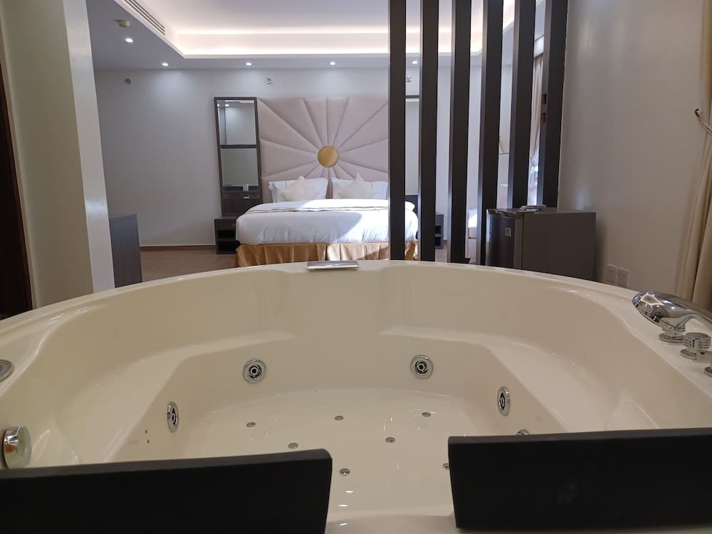 Golden Elite Hotel