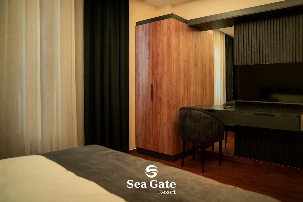 Sea Gate Resort