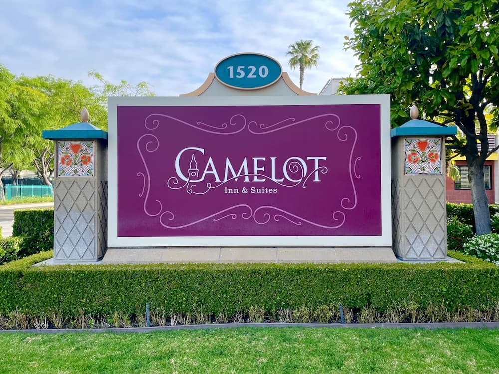 Anaheim Camelot Inn & Suites