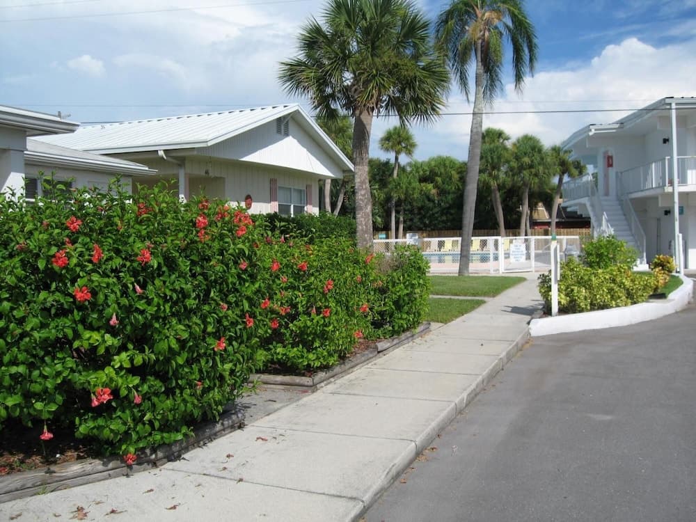 Venice Villas Poolside 41A