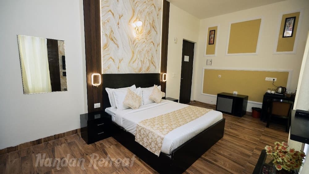 Nandan Retreat