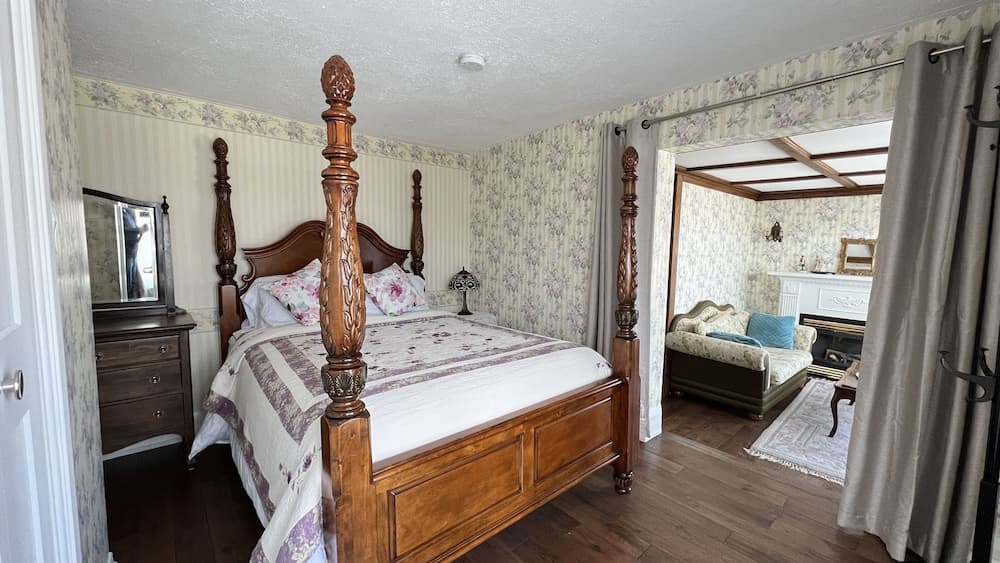 Bedham Hall Bed & Breakfast