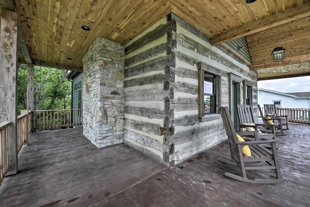 Bross Brother's Cabin w/ Wraparound Porch!