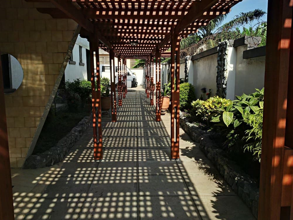 Takoradi Standard Hotel