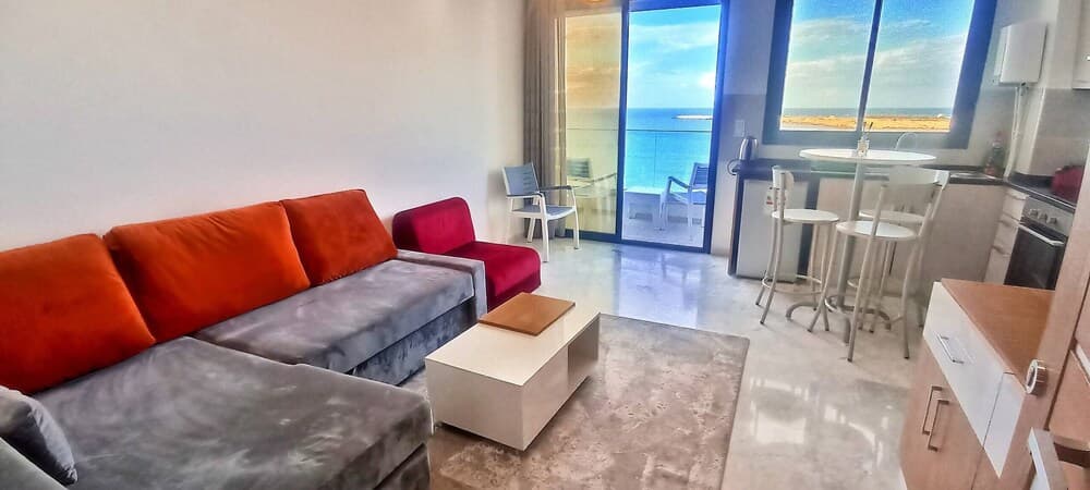 "the Sea View La Vue Mer"