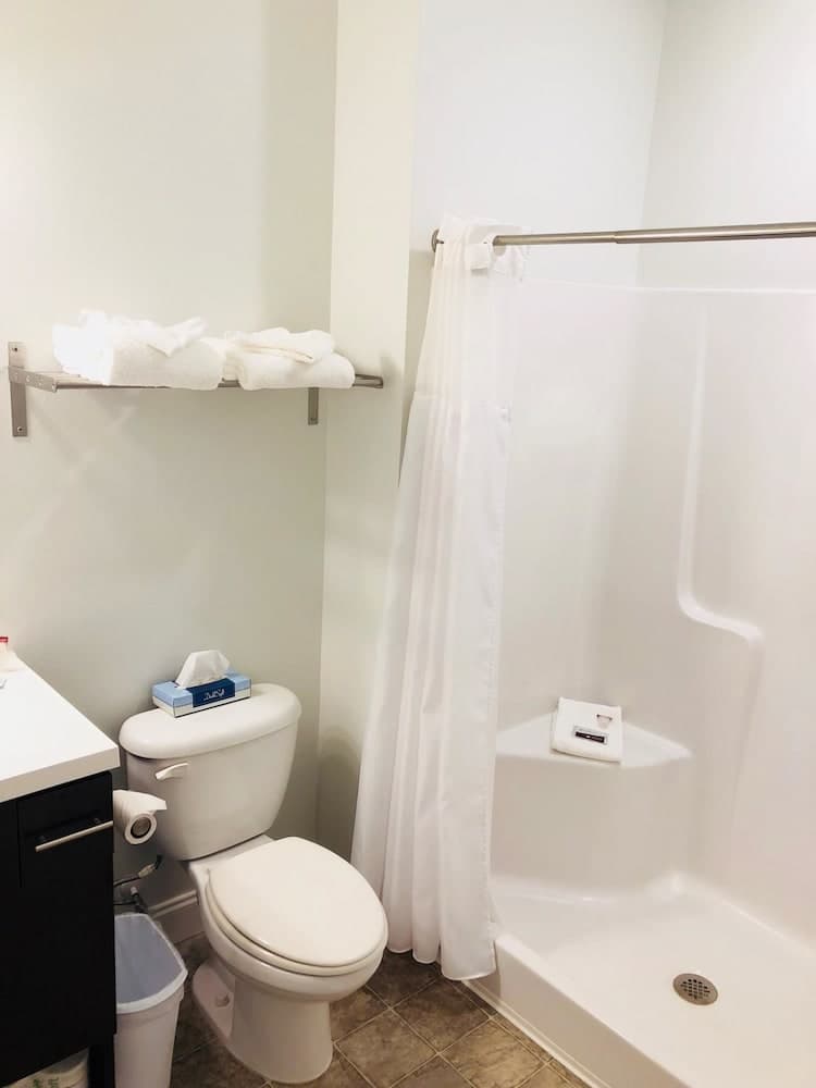 The Acorn Suites