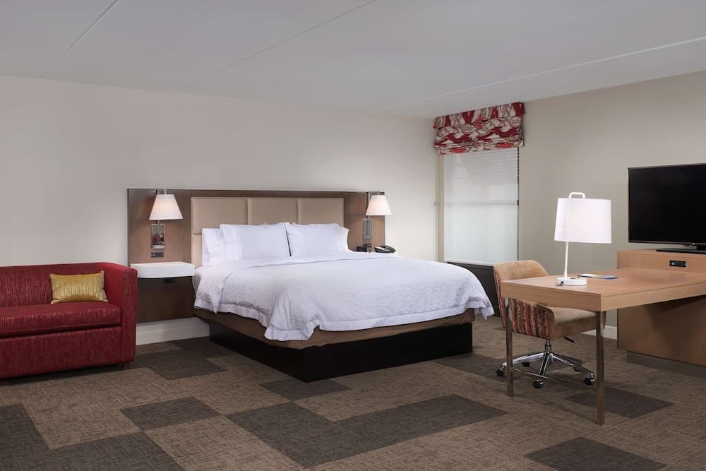 Hampton Inn & Suites Phoenix/Scottsdale on Shea Boulevard
