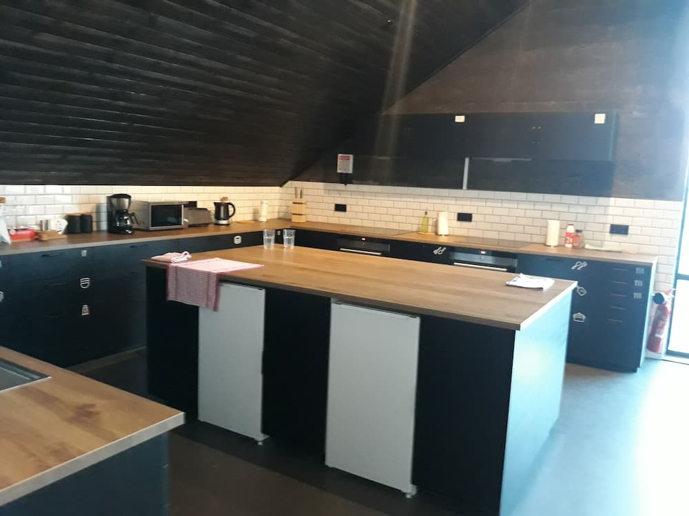 The Barn - Hostel