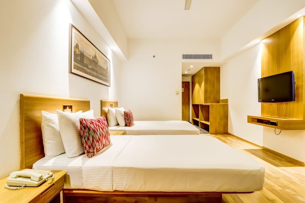 Lemon Tree Hotel, Electronics City - Bengaluru