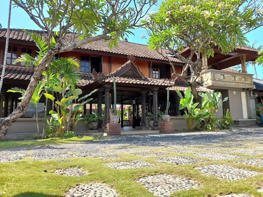 Puri Bali Lovina