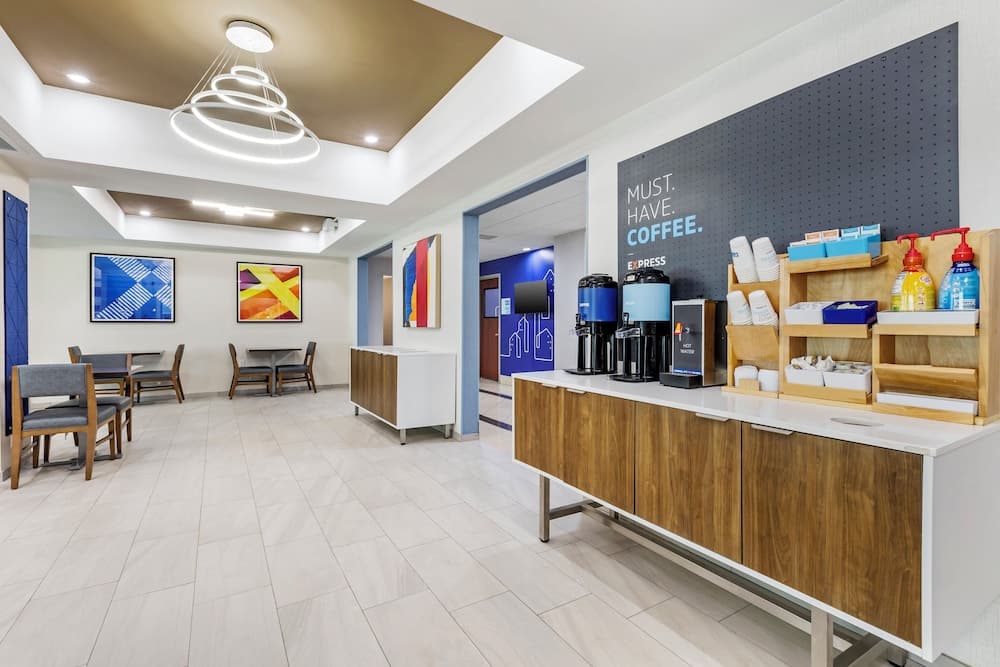Holiday Inn Express Hotel & Suites Camden-I20 (Hwy 521) by IHG