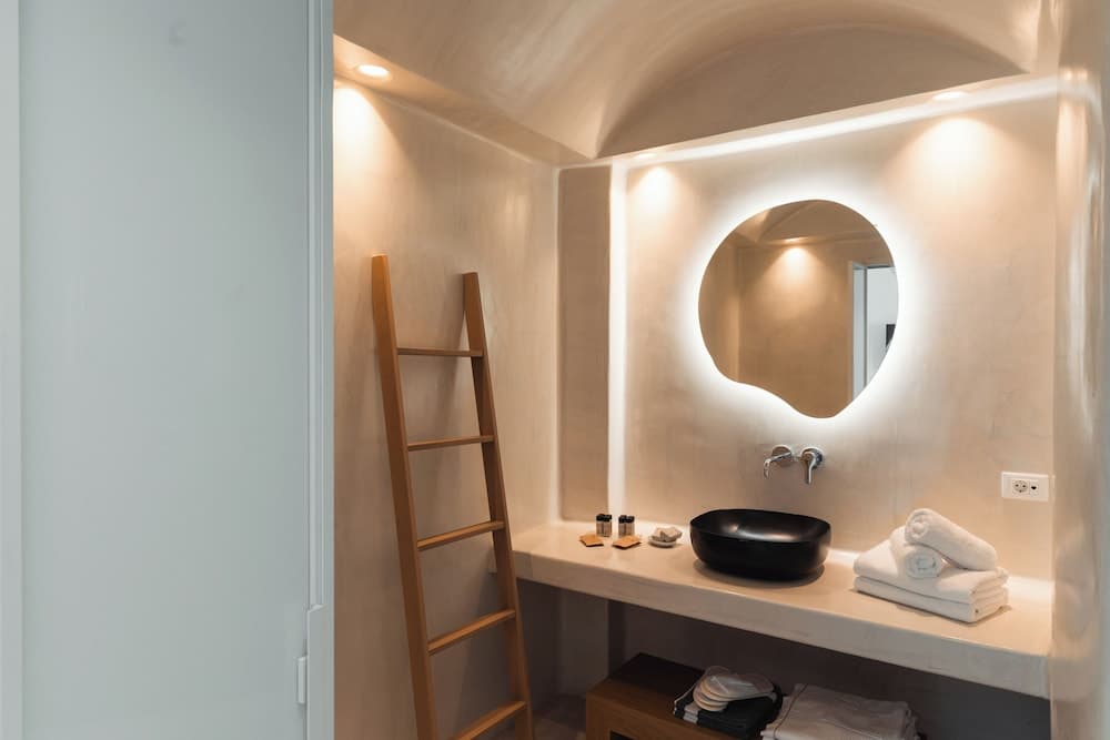 Oikos Santorini Living Concept (Grand Opening May 2026)