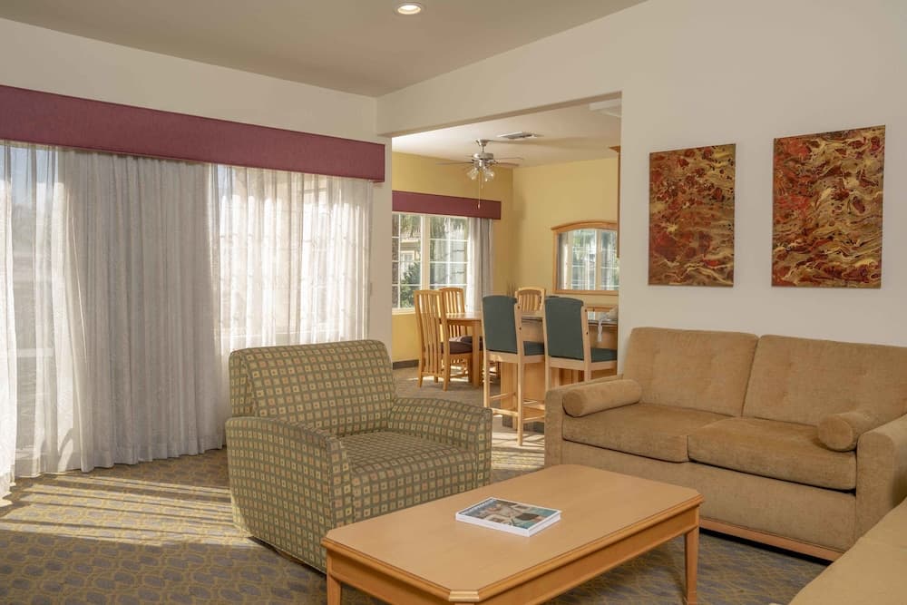 Raintree's Cimarron Golf Resort