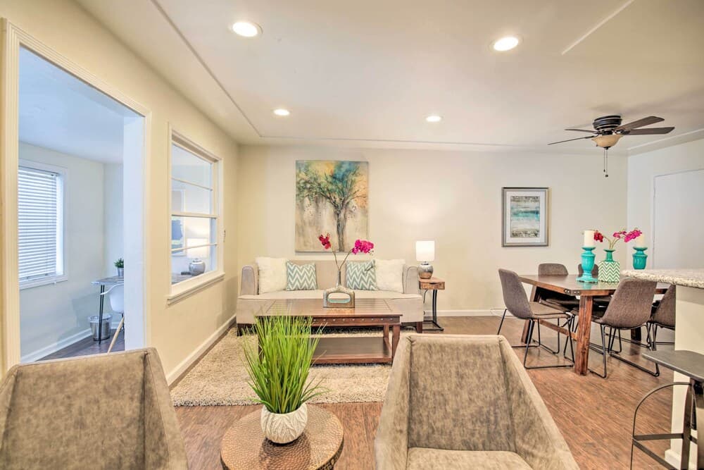 Modern Duplex Near Gaylord Resort & Bayfront!