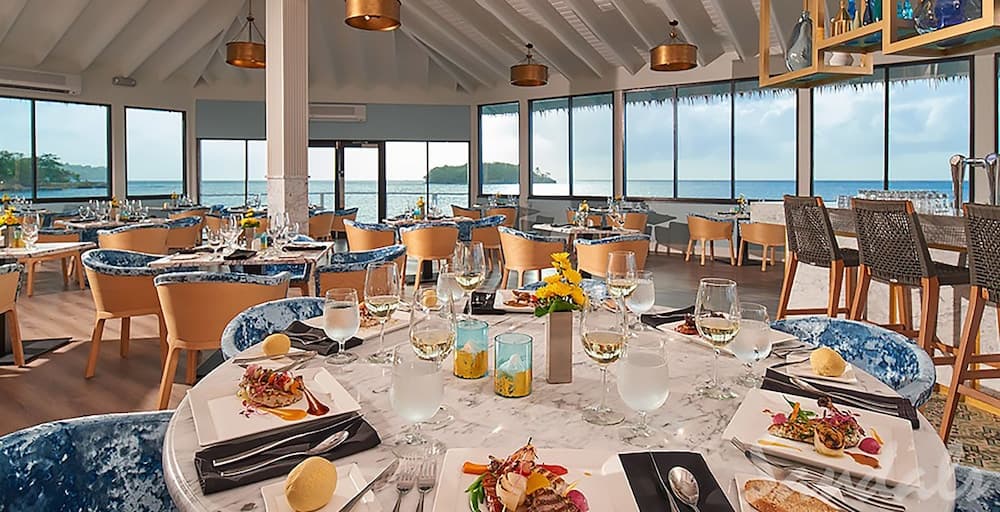 Sandals Halcyon - ALL INCLUSIVE Couples Only